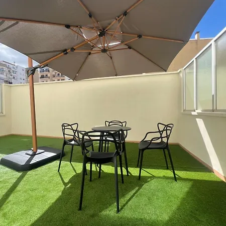 Sunny Terrace 2br2ba