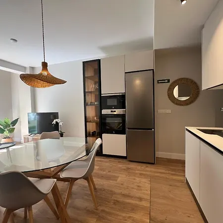 Sunny Terrace 2br2ba فالنسيا
