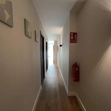 Sunny Terrace 2br2ba شقة *