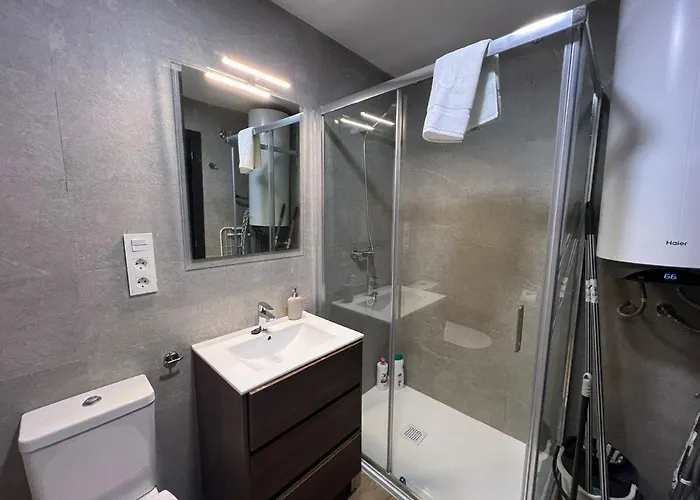 Artes 323 Apartman *